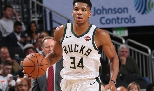  字母哥统治攻防雄鹿轻取鹈鹕巩固东部第二