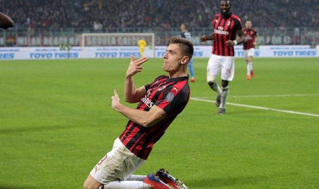  霍芬海姆锋线双星联手轰入四球  